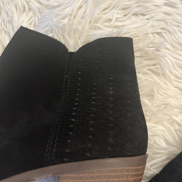 NEW Kenzie Gazelle Chukka black suede Low heel ankle bootie women size 6.5 - Picture 9 of 10